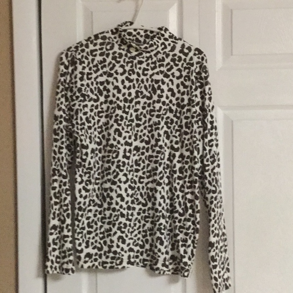 Turtleneck top